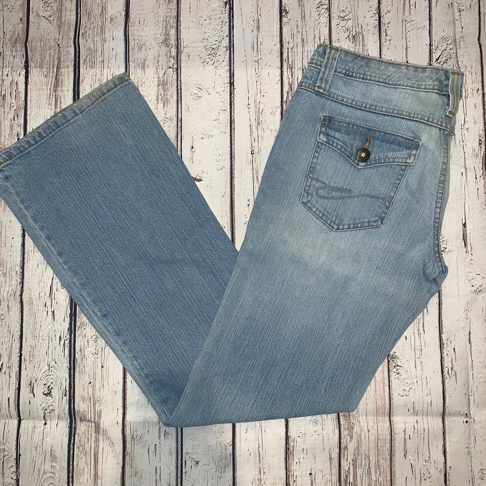 Light Wash Jeans with Flare